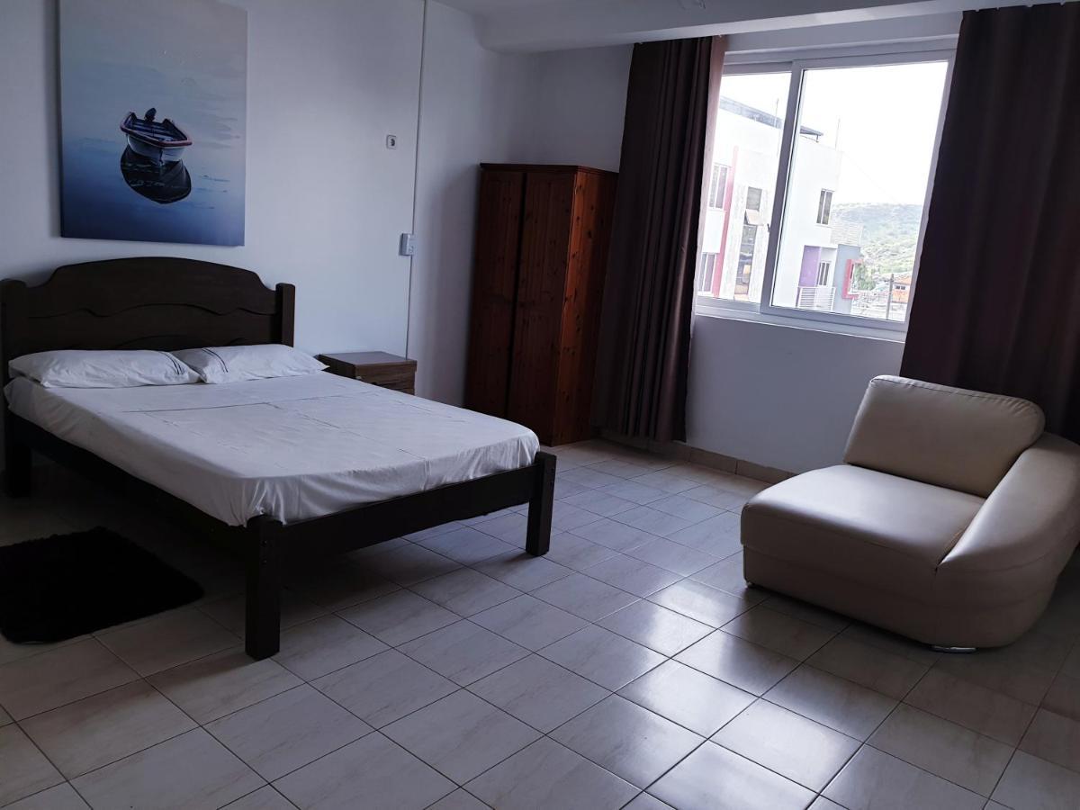 Guest House Mangui Baxu Rooms & Apartment Tarrafal  Exterior foto